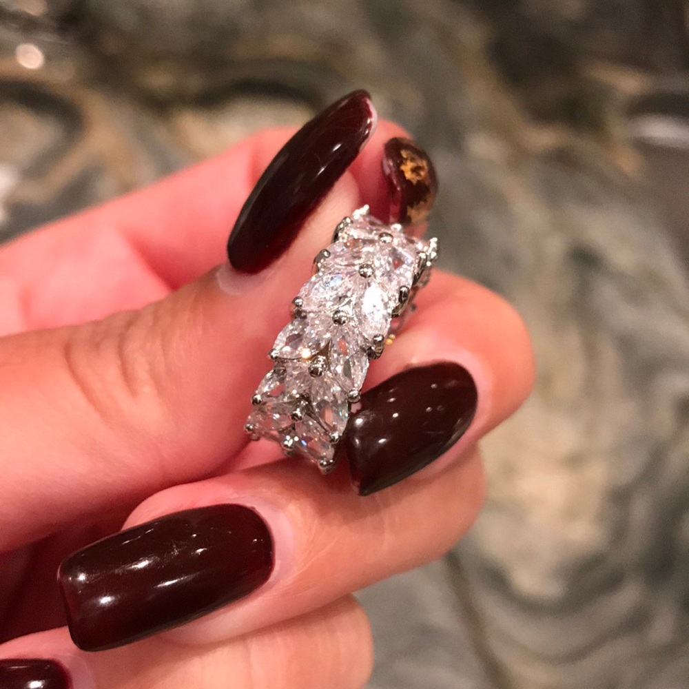 Ring - Picture 4 of 4